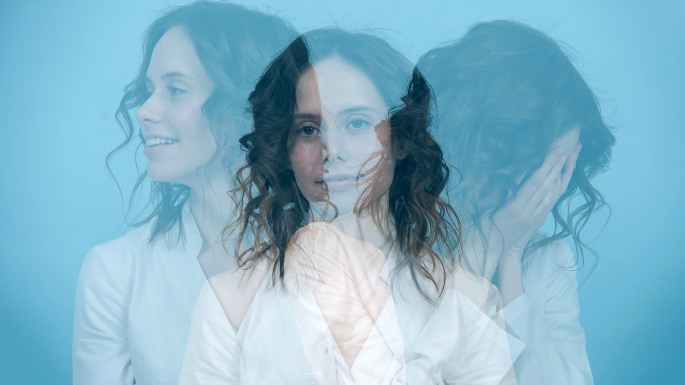 Angelman Sendromu Nedir? Belirtileri ve Tedavisi